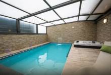 constructeur piscine intérieur pour spa professionnel Var