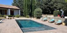 Remplacement carrelage bord de piscine béton au Broussan proche de Ollioules